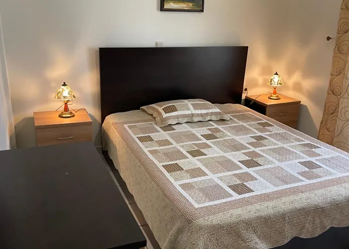 Aura Appartement Ofrínion